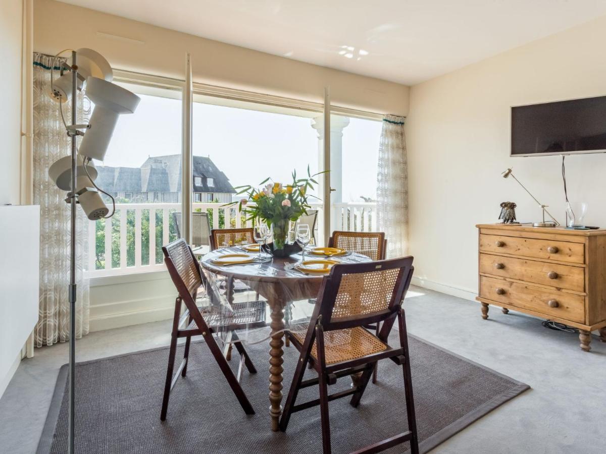 Apartment Le Parc De La Jacotte-6 By Interhome Trouville-sur-Mer Exterior foto